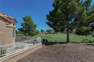 Photo #2: 2119869 Listing