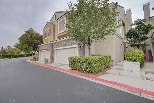 MLS: 2119907 Condo For Sale