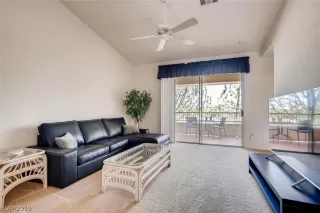 Photo #1: 2120051 Listing