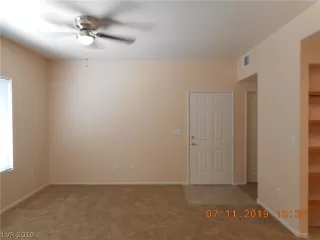 Photo #3: 2120064 Listing