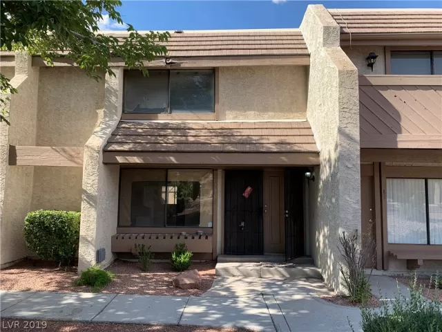 MLS: 2120066 Condo For Sale