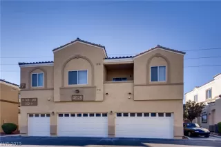 Photo #2: 2120083 Listing