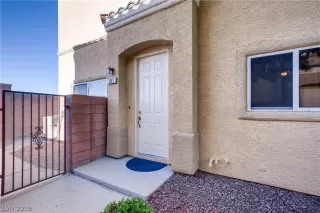 Photo #3: 2120083 Listing