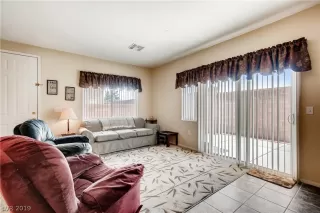 Photo #5: 2120083 Listing