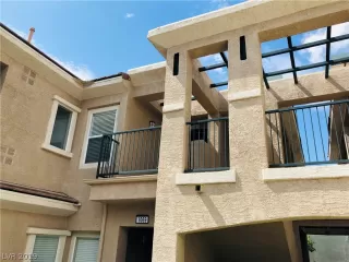 Photo #1: 2120114 Listing 