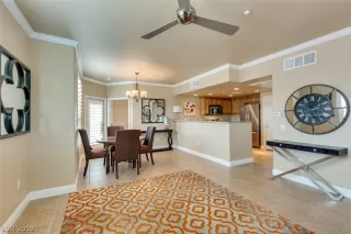 Photo #5: 2120169 Listing