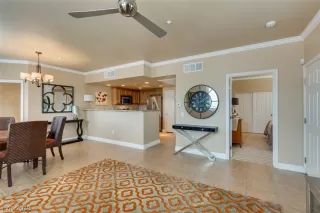 Photo #6: 2120169 Listing