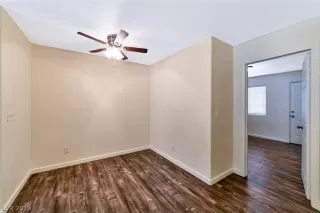 Photo #5: 2120173 Listing