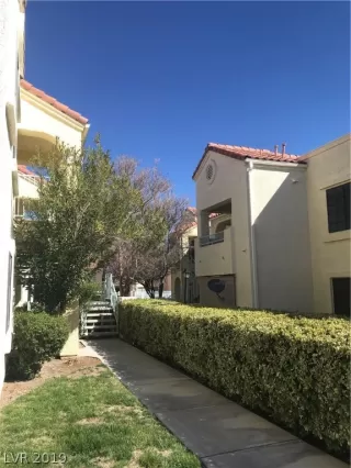 Photo #6: 2120225 Listing 