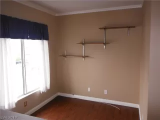 Photo #5: 2120238 Listing