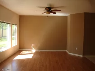 Photo #2: 2120247 Listing 