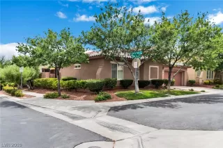 Photo #1: 2120271 Listing