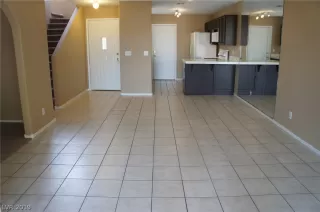 Photo #3: 2120351 Listing 