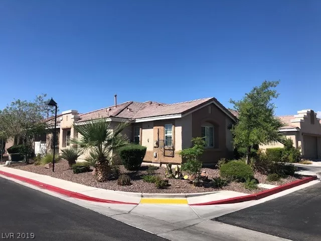 MLS: 2120358 Condo For Sale