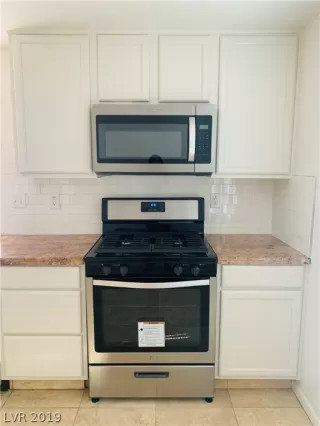 Photo #6: 2120487 Listing 