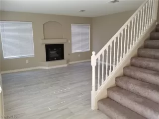 Photo #2: 2120544 Listing