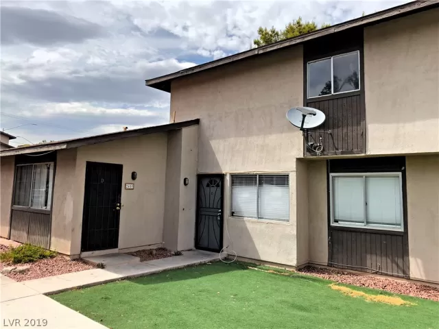 MLS: 2120599 Condo For Sale