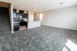 Photo #5: 2120646 Listing 