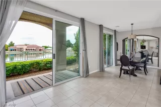 Photo #5: 2120735 Listing 