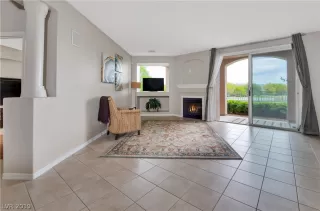 Photo #6: 2120735 Listing 