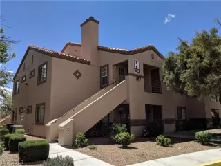 Photo #1: 2120827 Listing 