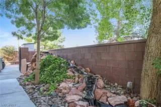 Photo #2: 2120869 Listing 