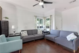 Photo #3: 2120869 Listing 