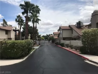 Photo #3: 2120880 Listing 