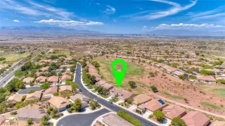 Photo #3: 2120893 Listing