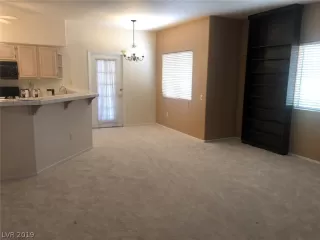 Photo #2: 2120909 Listing 