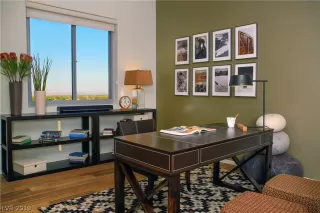 Photo #4: 2120931 Listing 