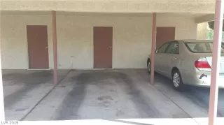 Photo #2: 2121037 Listing 