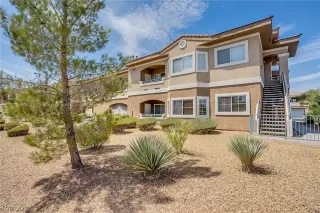 Photo #1: 2121161 Listing