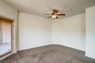 Photo #6: 2121161 Listing