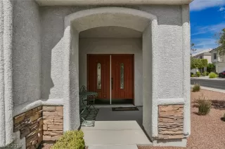 Photo #3: 2121245 Listing