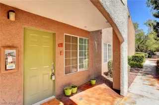 Photo #6: 2121252 Listing