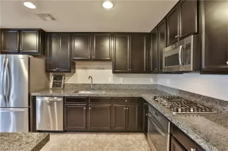 Photo #2: 2121281 Listing 