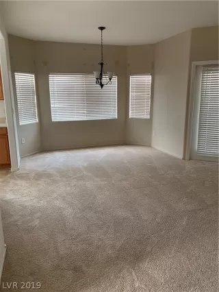 Photo #3: 2121319 Listing 