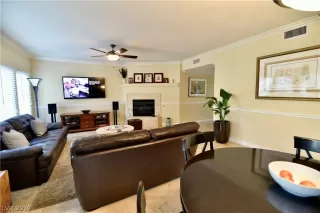 Photo #6: 2121372 Listing 