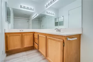 Photo #3: 2121525 Listing
