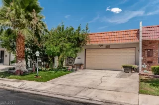 Photo #1: 2121582 Listing