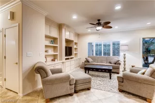 Photo #6: 2121586 Listing 