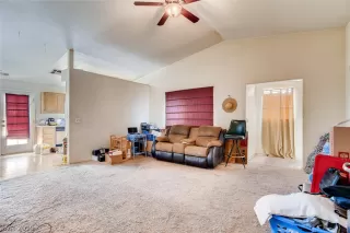 Photo #2: 2121672 Listing 