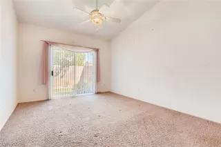 Photo #6: 2121697 Listing