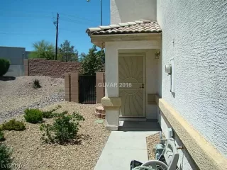 Photo #2: 2121711 Listing 