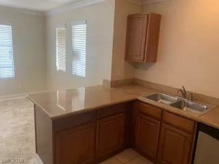 Photo #4: 2121719 Listing 