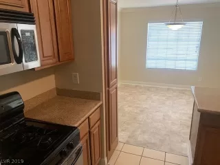 Photo #5: 2121719 Listing 