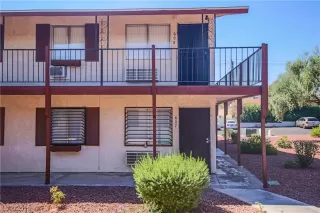 Photo #2: 2121749 Listing 