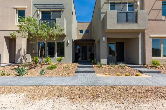 MLS: 2121751 Condo For Sale