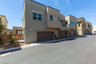 Photo #5: 2121751 Listing 